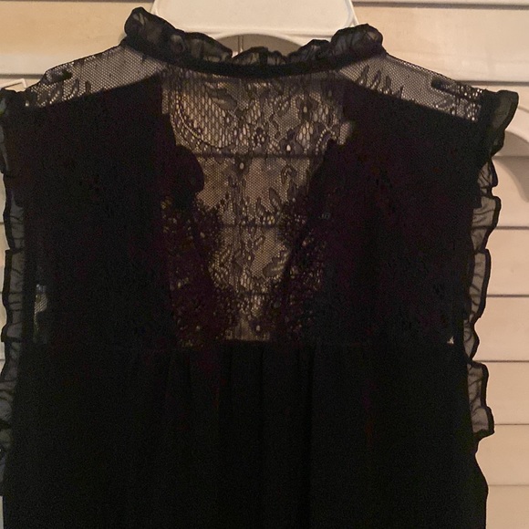 Small black express top - Picture 4 of 4